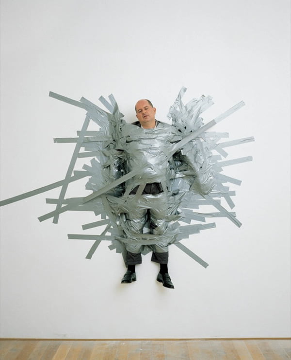 maurizio-cattelan-a-perfect-day