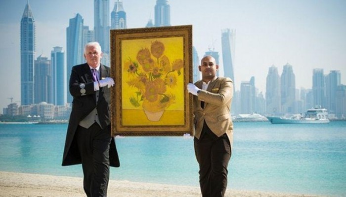 Neuf chef d’oeuvres de Van Gogh clonés à Dubaï