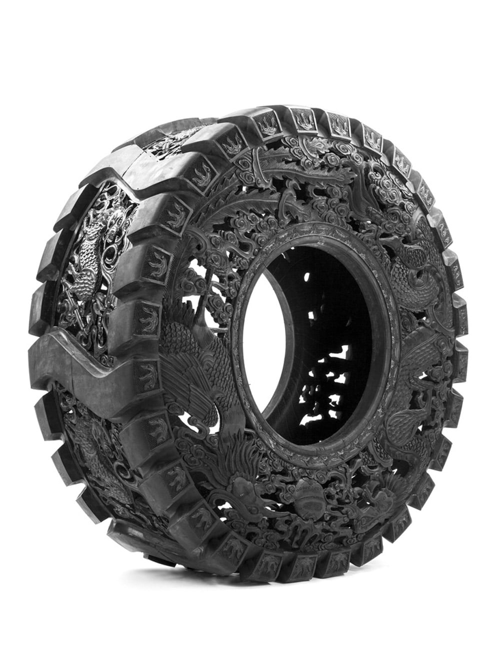 ob_88e2ab_delvoye-truck-tyre